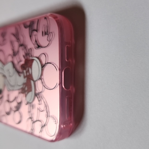 Brand new Apple IPhone 15 Pro Max Disney Minnie Mouse Silicone Phone case - Picture 4 of 6